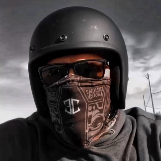 DEADMANS HELMET CLOSE UP MODEL