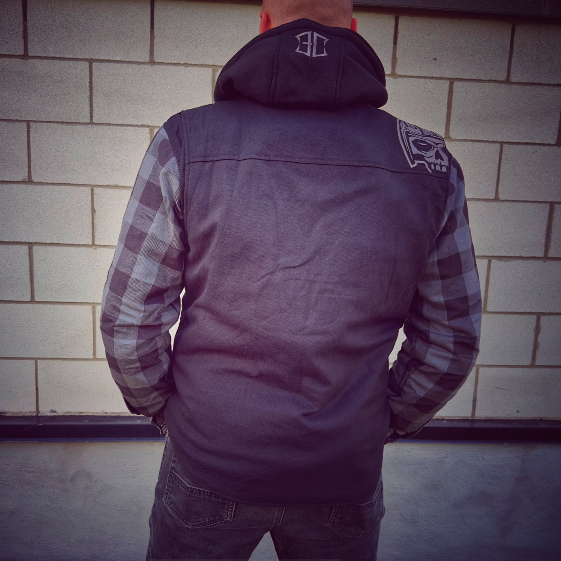 MTL RIDER SHIRT MODEL - BACK