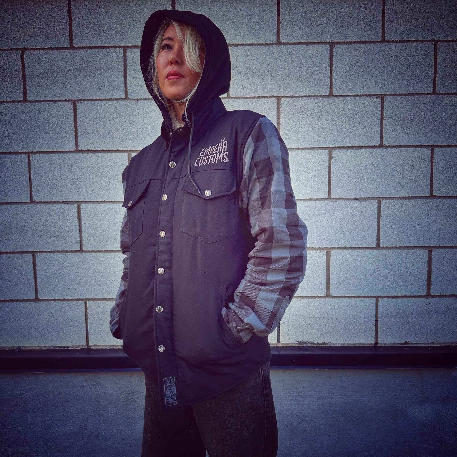 MTL RIDER SHIRT MODEL POSE 2