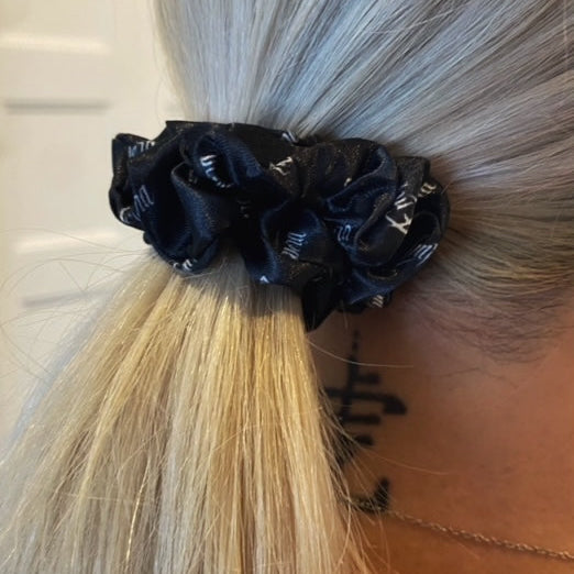 SCRUNCHIE_hair_blk