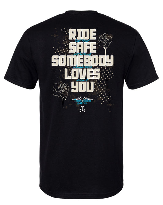 SOMEBODY LOVES YOU (BLUE) TEE