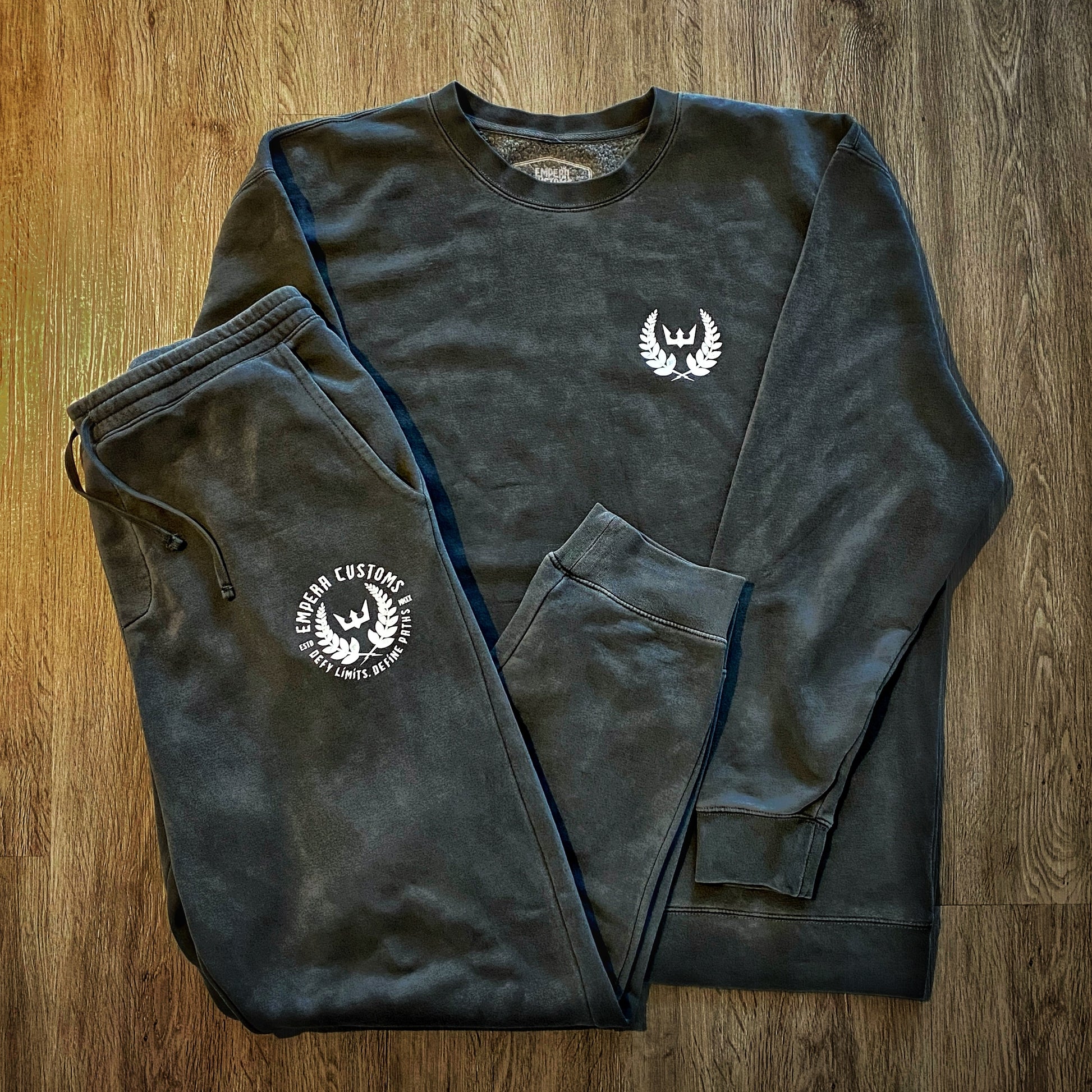 Defiance Sweatshirt/Pant kit