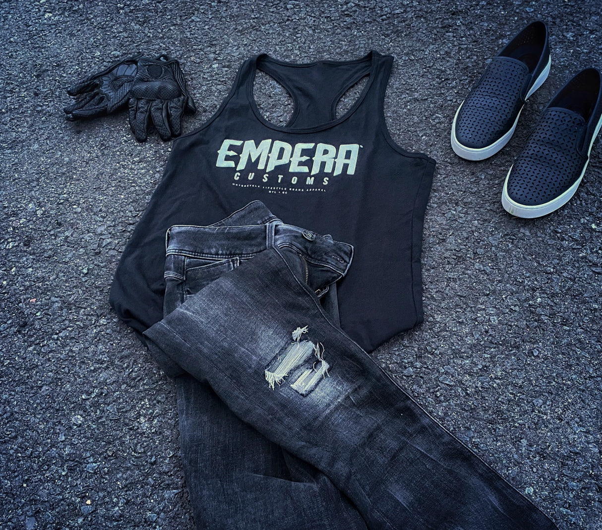 ORIGINAL_RBTANK_FRONT BLACK PROP